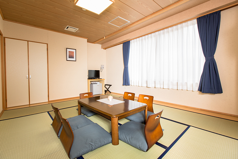 Japanese-style Room Available